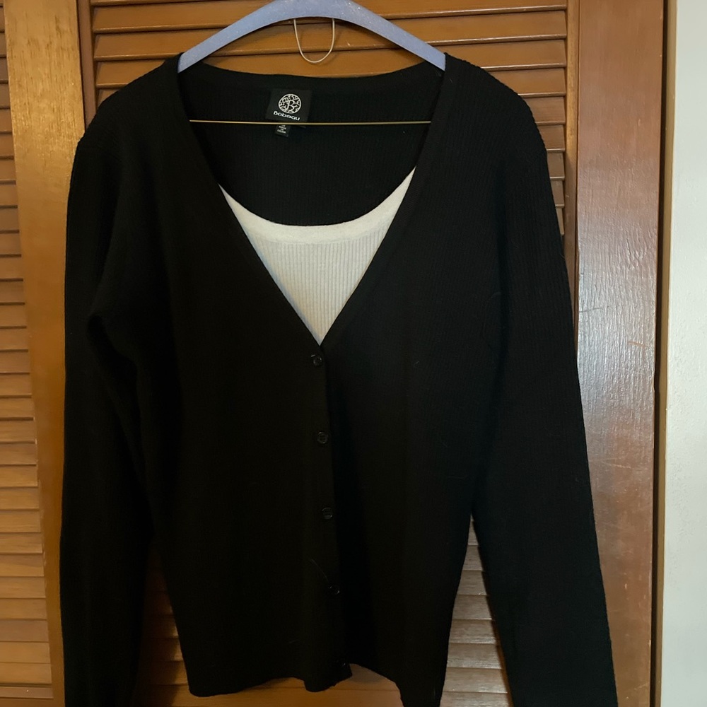 Bobeau Black V-Neck Cardigan